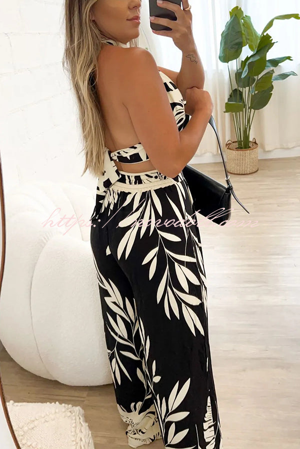 Botanical Print Halterneck Crop Top and Casual High-waist Wide-leg Pants Set