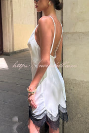 Sexy Lace Paneled V-neck Halter Back Mini Dress