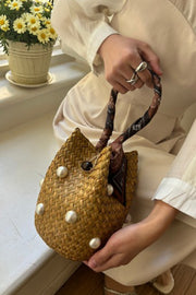 Fashionable Straw Pearl Embellished Bucket Bag