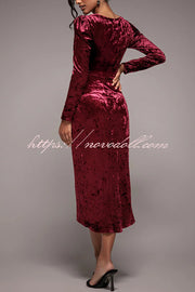 Solid Color Velvet Long-sleeved Slim-fit Slit Midi Dress