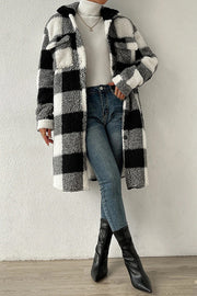 Fashionable Plaid Lapel Loose Plush Jacket