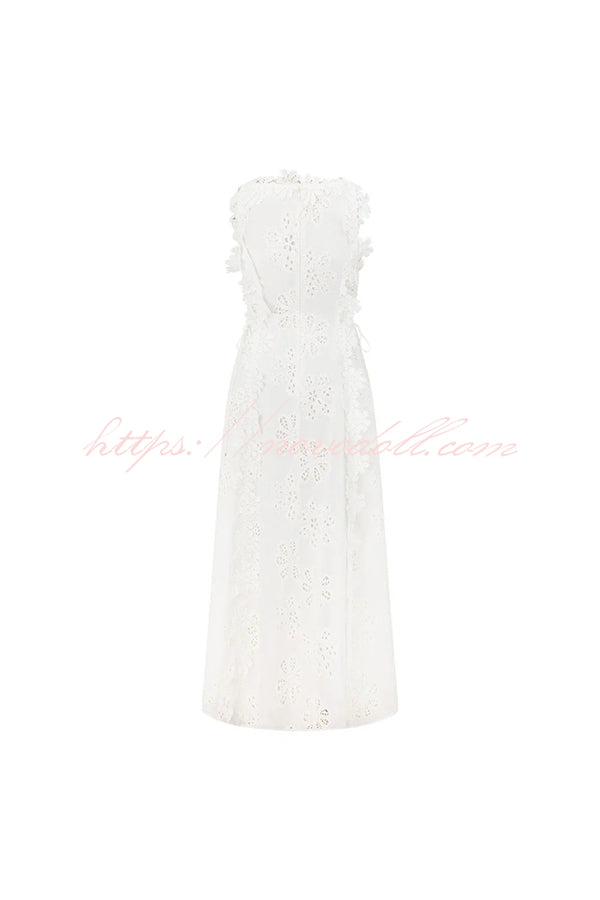 Mairi Embroidery Hollow Fabric Delicate Flower Trim Side Lace-up Maxi Dress