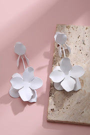 Dopamine Flower Retro Fashion Metal Stud Earrings