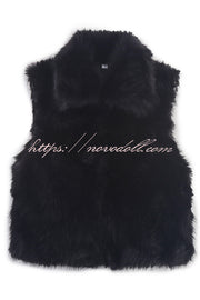 Stylish Collared Sleeveless Short Faux Fur Vest