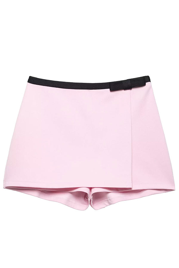 Fashionable Contrasting Bow-decorated Slit Shorts