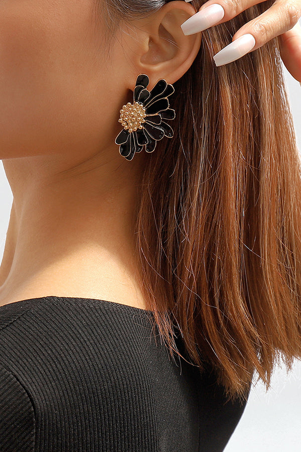 Retro Alloy Floral Pattern Earrings