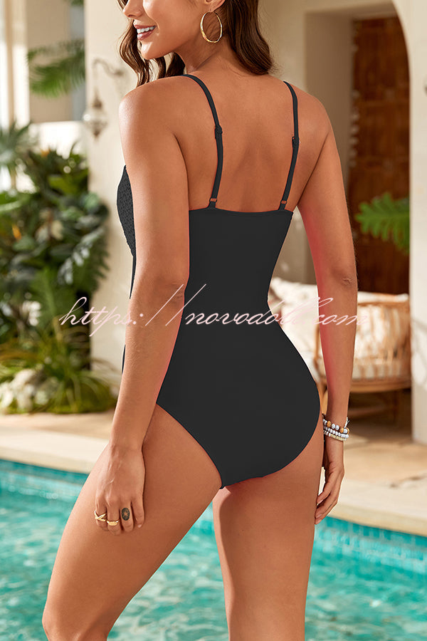 Fashionable Splicing Spaghetti Strap Metal Buckle One-piece Swimsuit