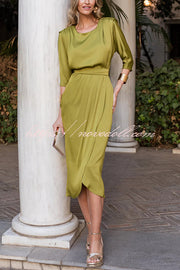 Satin Solid Color Round Neck Half Sleeve Waist Midi Dress