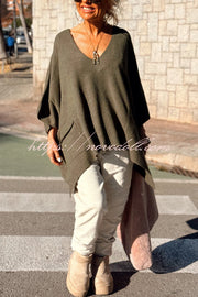 Fashion V-neck Loose Pocket Mid-length Knitted Sweater
