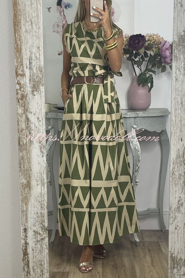 Unique Print Loose Pocket Holiday Maxi Skirt