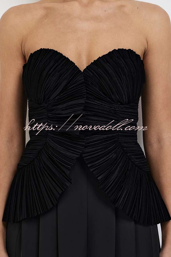 Show Exquisiteness Satin Pleated Heart-shaped Off Shoulder Halter Tank