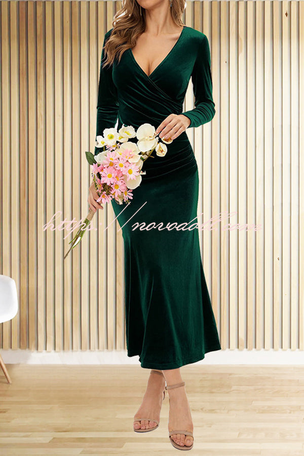 Solid Color Velvet Long Sleeve V-neck Slim Fit Fishtail Maxi Dress