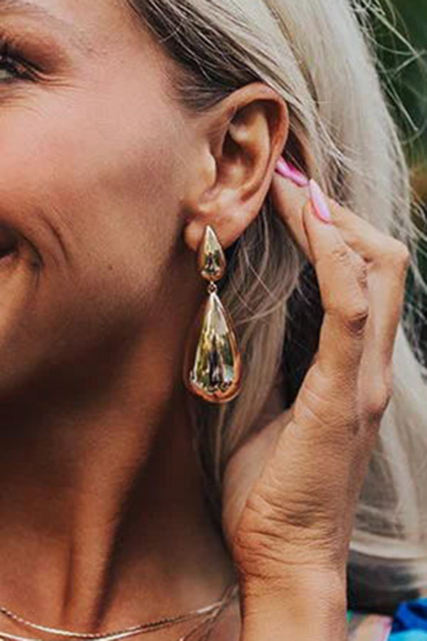 Chic Moment Drop Shape Earrings