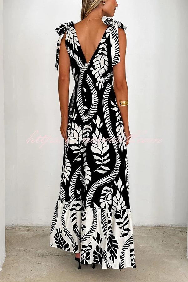 Unique Printed V-neck Sleeveless Lace-up Waist Maxi Dress