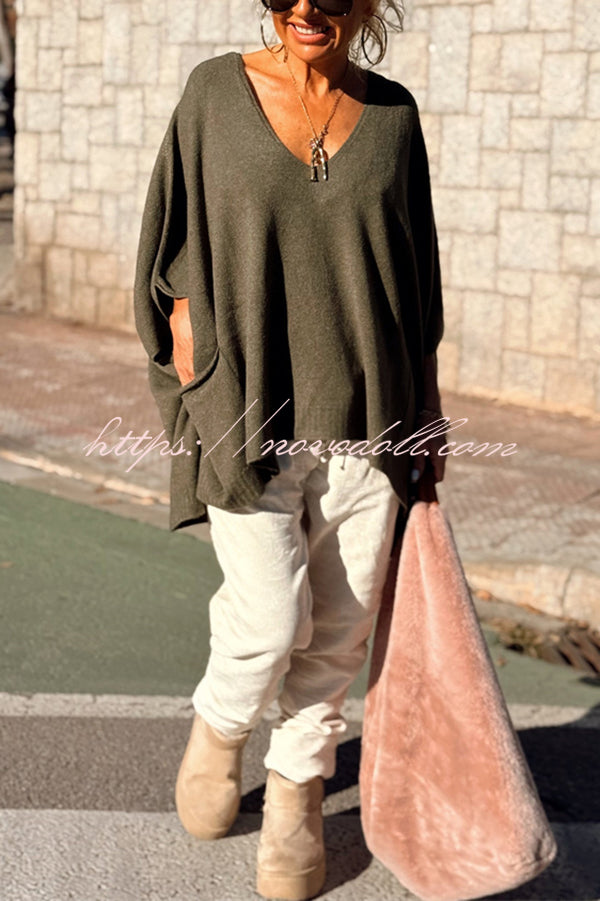 Fashion V-neck Loose Pocket Mid-length Knitted Sweater
