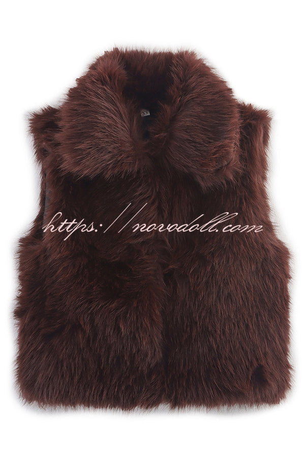 Stylish Collared Sleeveless Short Faux Fur Vest