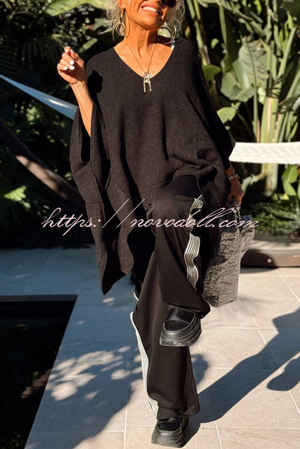 Fashion V-neck Loose Pocket Mid-length Knitted Sweater