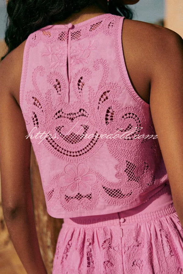 Look Stunning Cutout Embroidery Lace Crop Tank Top