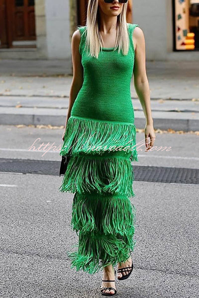 Solid Color Sleeveless Slim Fit Fringed Hem Knitted Midi Dress