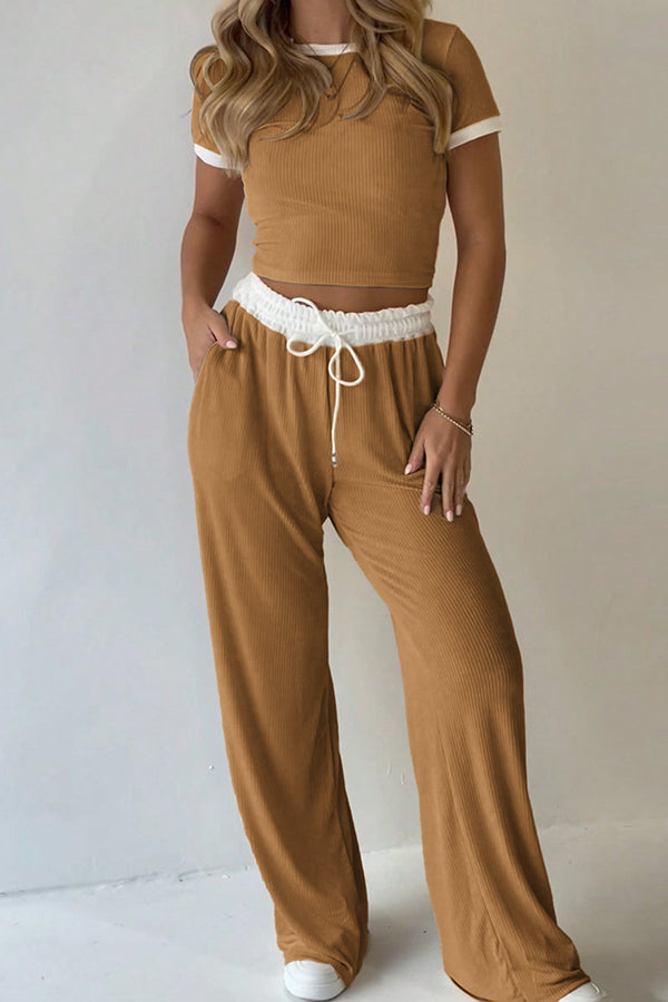 Fashionable Round Neck Short-sleeved Top and Elastic Waist Pocket Casual Straight Pants Set