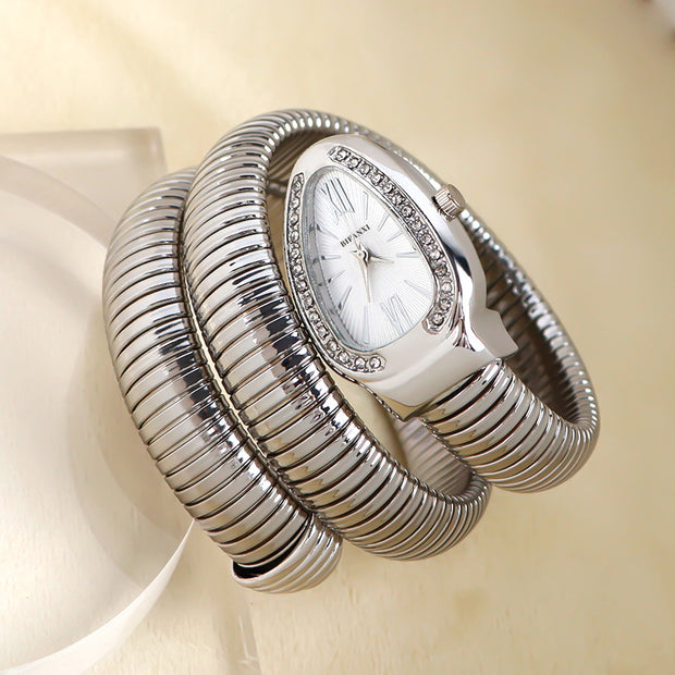 Fashionable Quartz Snake Bracelet Watch