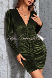 Solid Color Velvet Sexy V-neck Long Sleeve Ruched Mini Dress