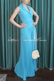 Solid Color Lapel Sleeveless Waist Tie Pleated Wide-leg Jumpsuit
