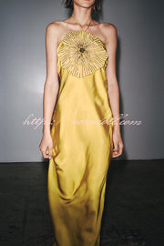 Fashionable Beaded Large Flower Decoration Halter Neck Backless Maxi Dress