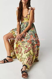 Floral Print Strappy Pleated Paneled Maxi Dress
