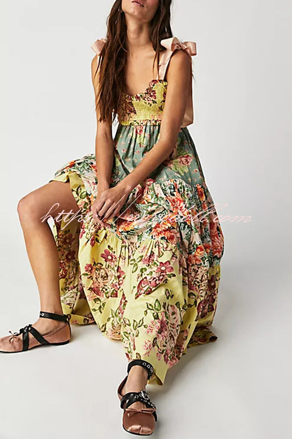 Floral Print Strappy Pleated Paneled Maxi Dress
