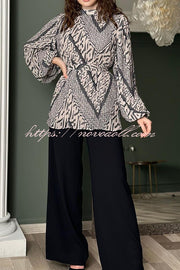 Unique Printed Puff Sleeve Pleated Loose Top and Casual Wide-leg Pants Set