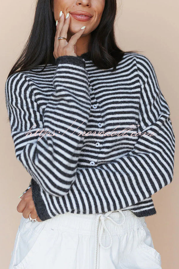 Fashionable Contrast Striped Casual Long-sleeved Knitted Cardigan